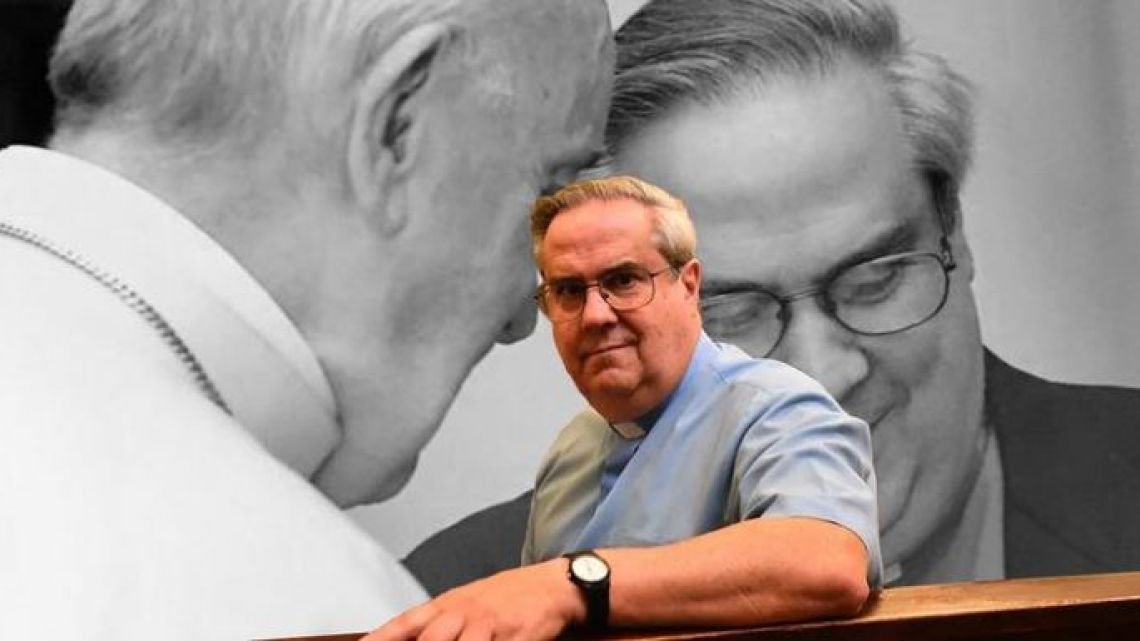 Rossi en la Misa Crismal: “No hay verdadera adoración a Dios si hay indiferencia ante la dignidad humana”