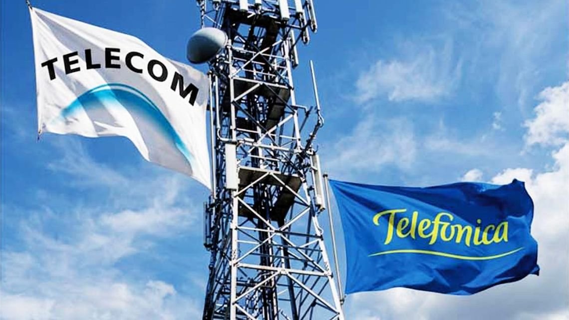 Telecom aceptó las condiciones de Milei para fusionarse con su rival Telefónica