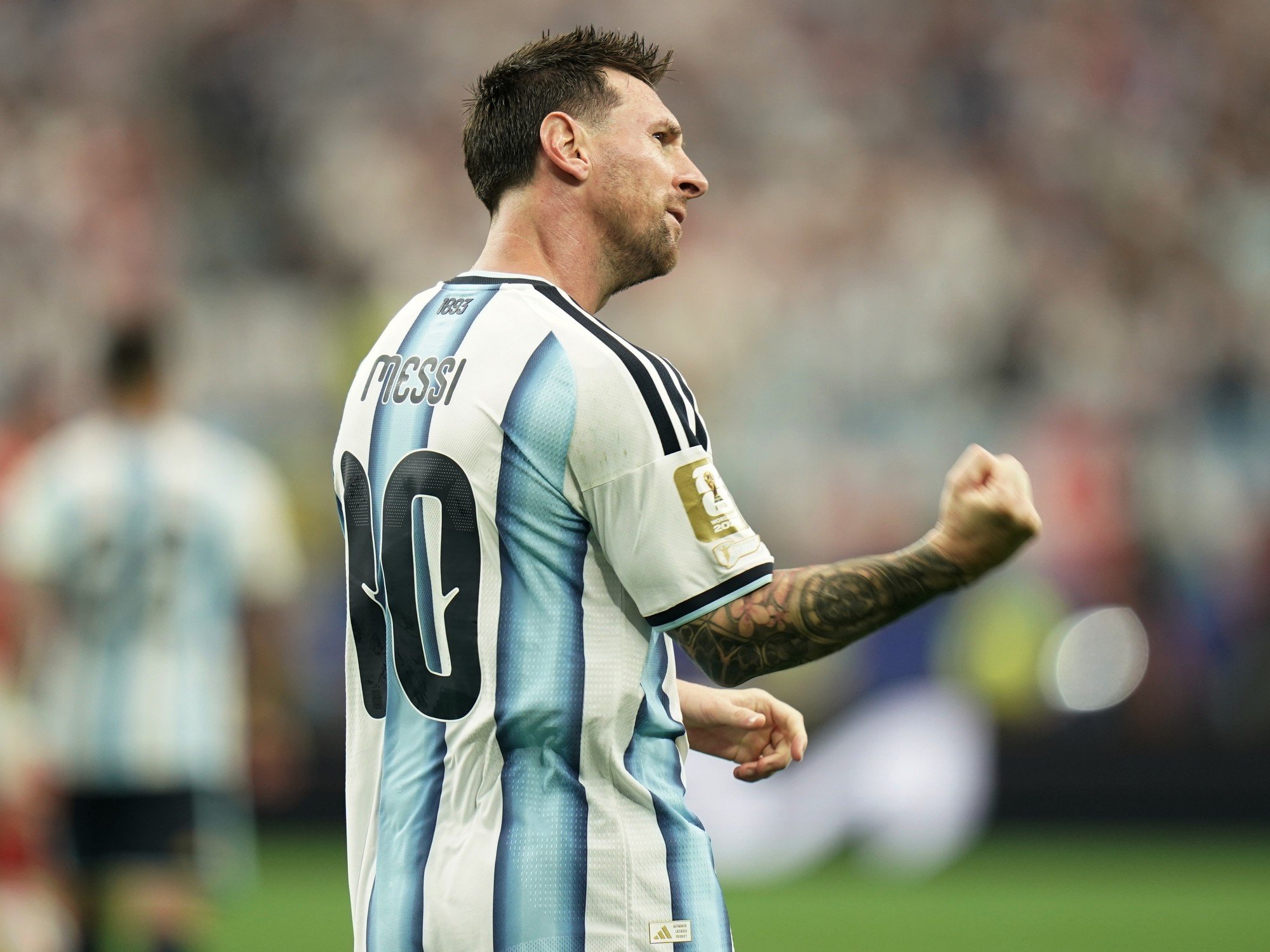 De la bronca al récord: la noche en que Messi volvió a demostrar que no tiene fecha de vencimiento