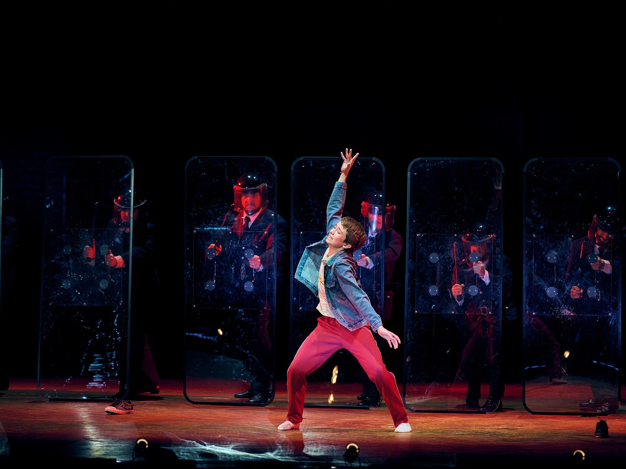 Billy Elliot, el musical que es un fuego, pero le falta energía