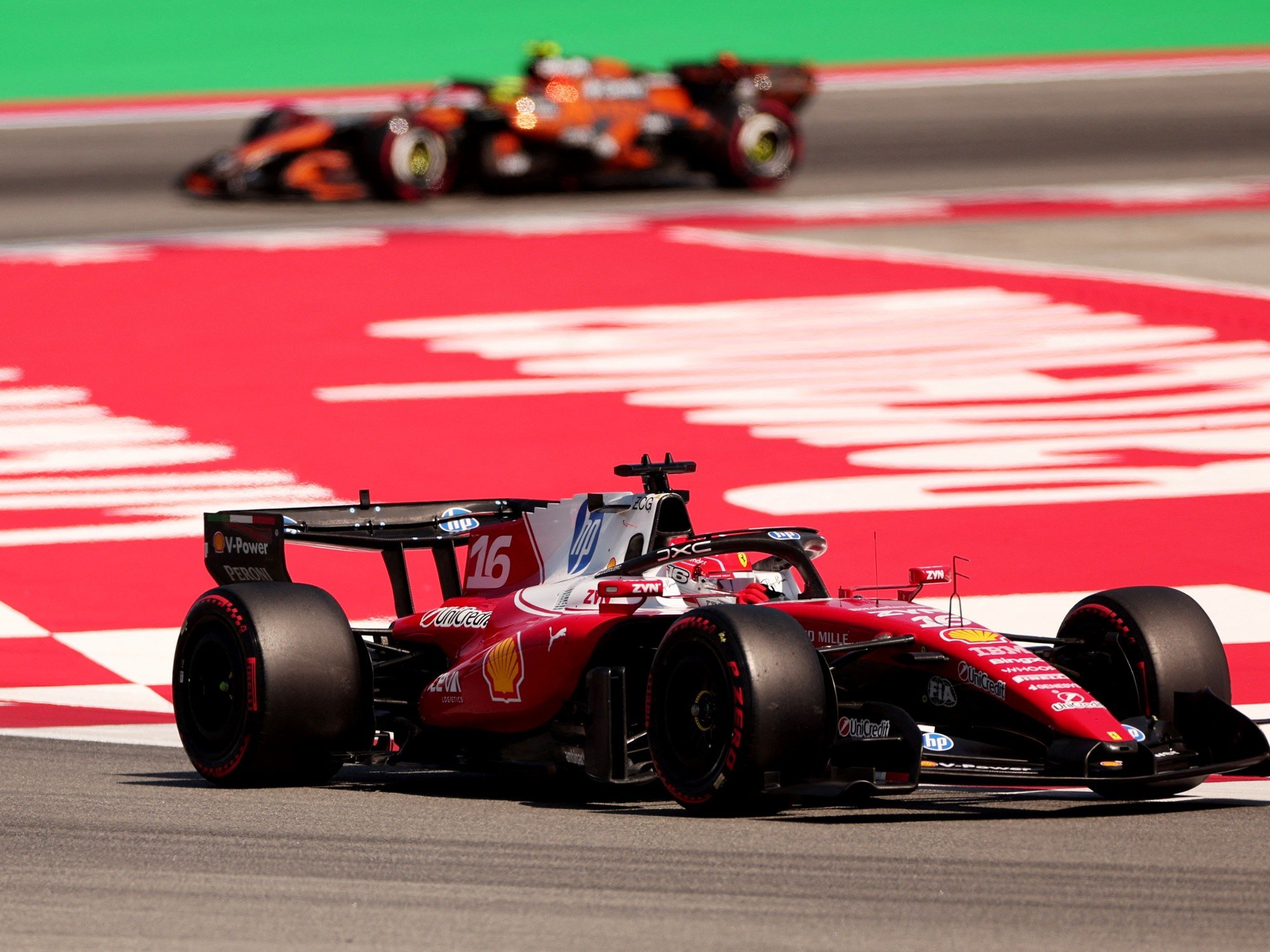 Así fue el golpe de Charles Leclerc con la Ferrari: chocó en la Q3, provocó una bandera roja y largará décimo en Barcelona