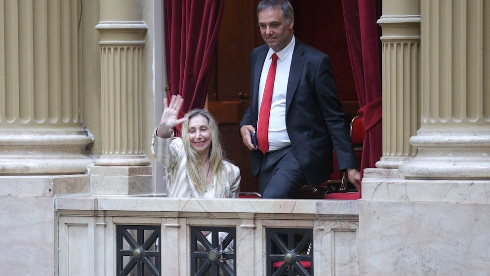 La decisión final de Karina, los motivos que sostienen a Adorni y por qué el mercado no tiene miedo a una crisis política
