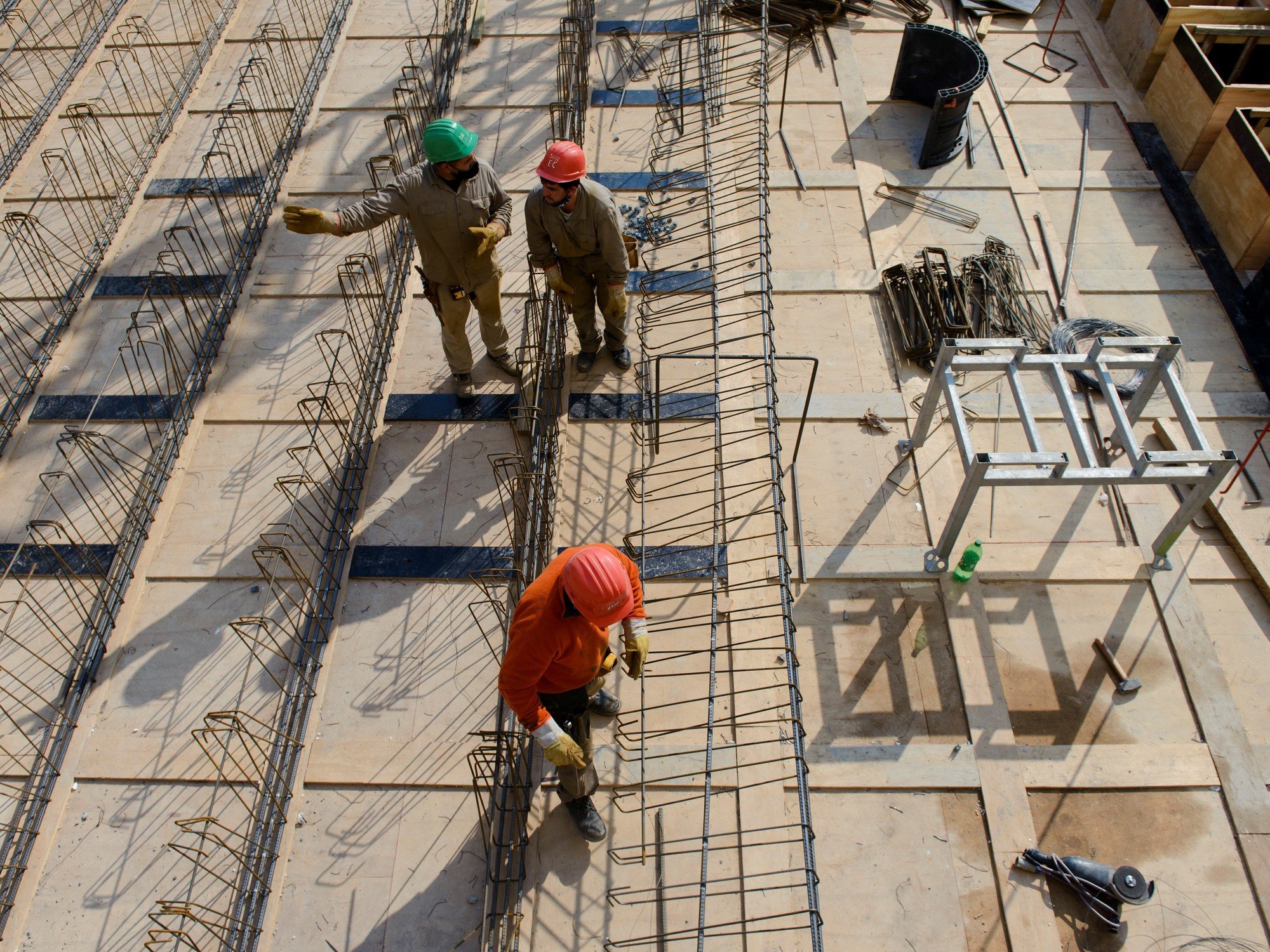 Empleo en crisis: en un año se perdieron 124.700 puestos formales y solo crecen los monotributistas