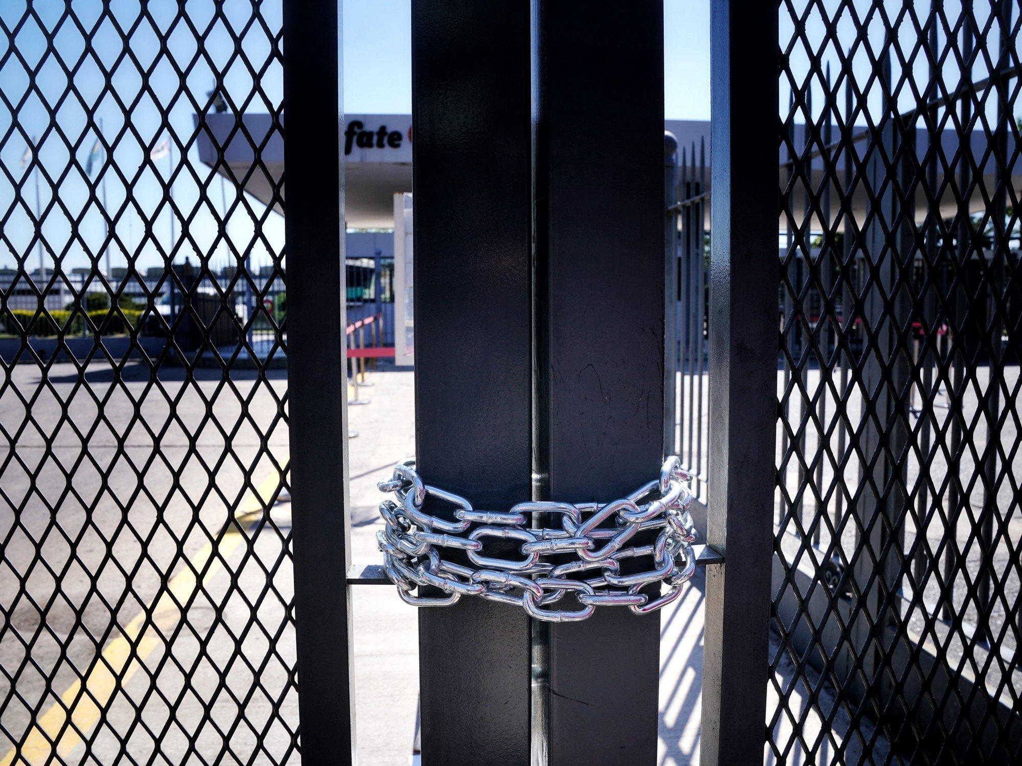 El 2026 arrancó con más cierres de empresas: fueron 70 por día en enero