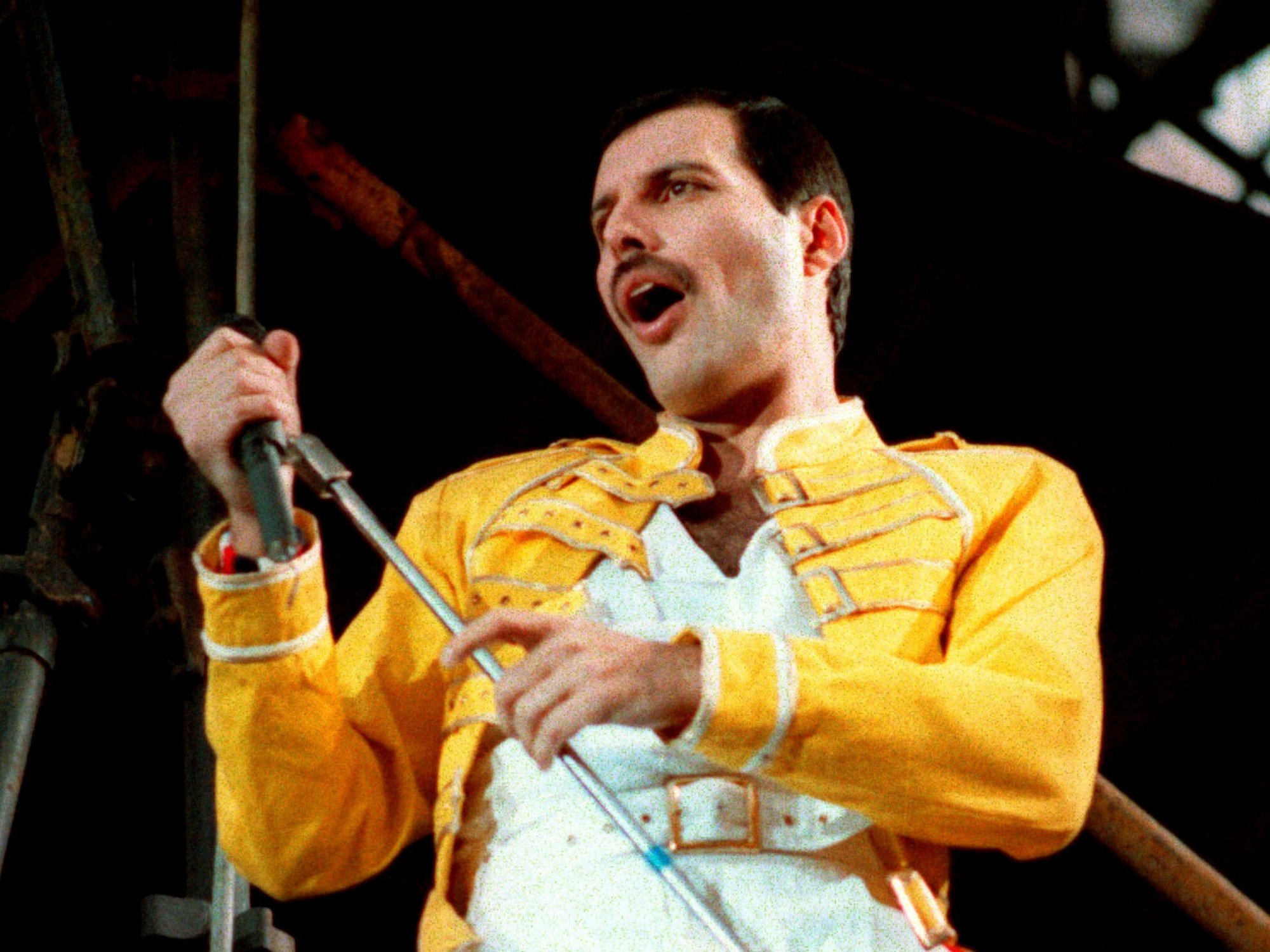 El peor disco de Queen nos recuerda los 40 años de un hit infumable