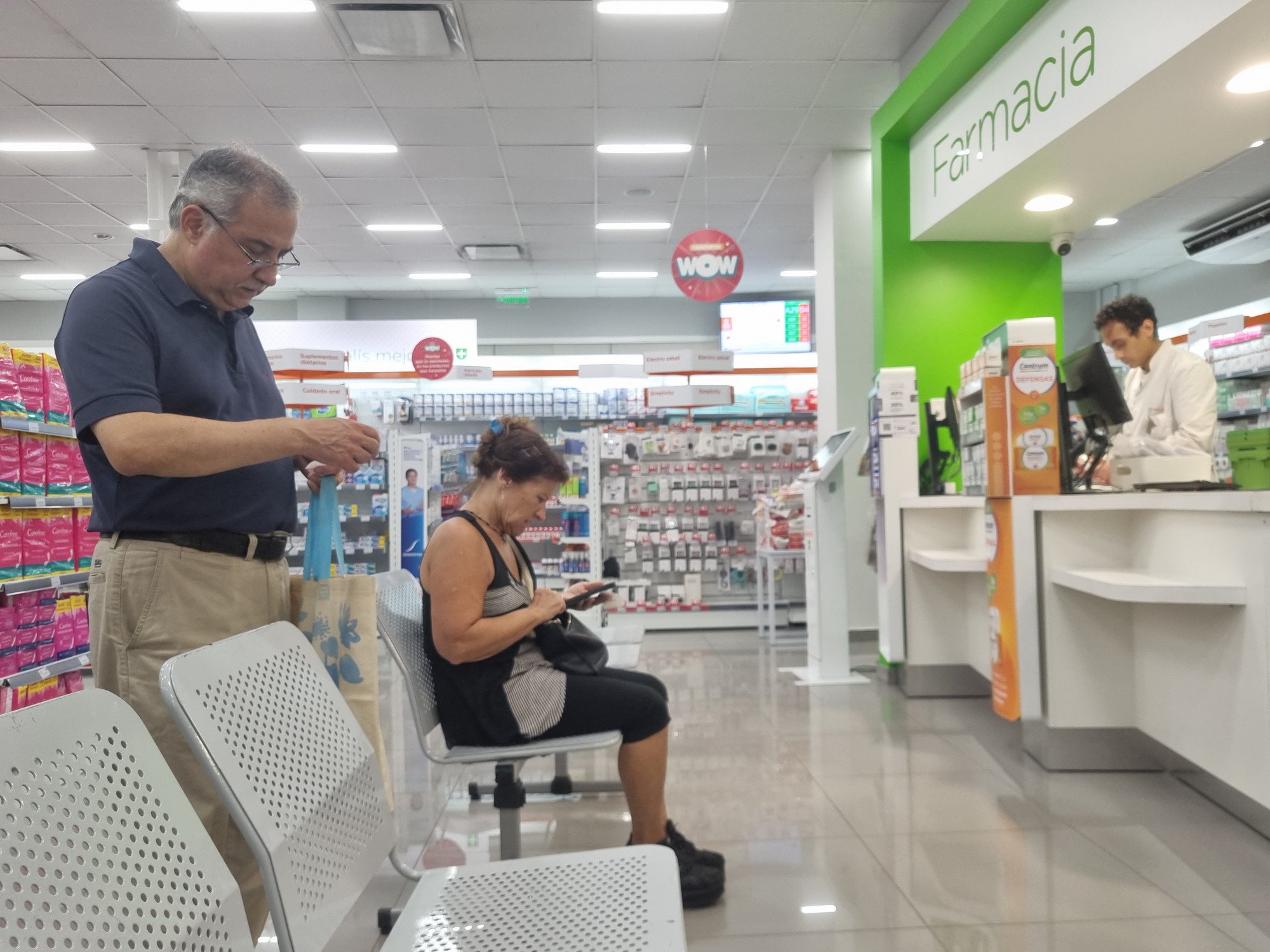 El consumo masivo no repunta y tuvo su mayor caída en 14 meses: solo se salvaron las ventas online y farmacias