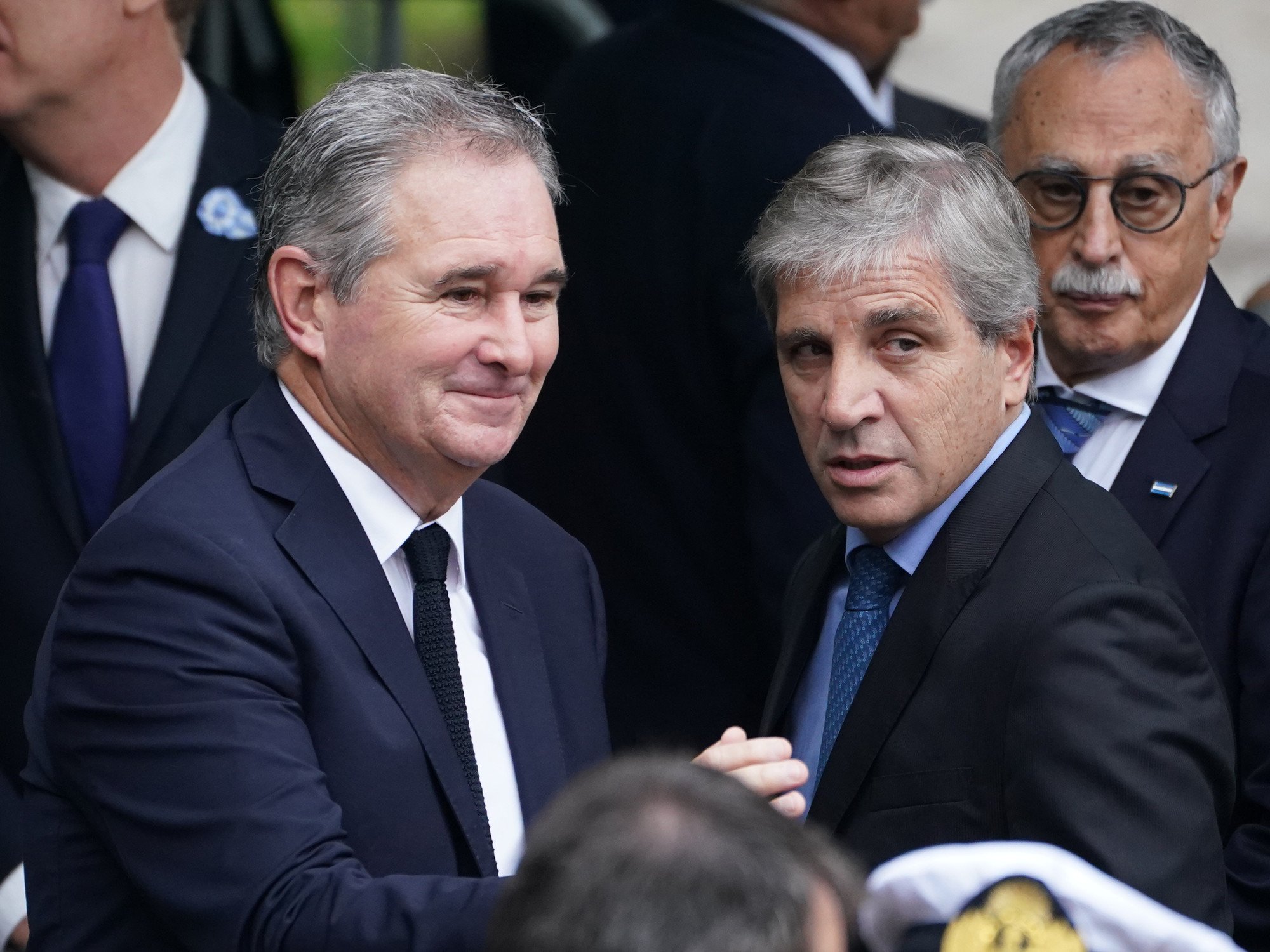 “Se pasea desnudo”: el elogio de Pablo Quirno a Luis Caputo tras una entrevista televisiva