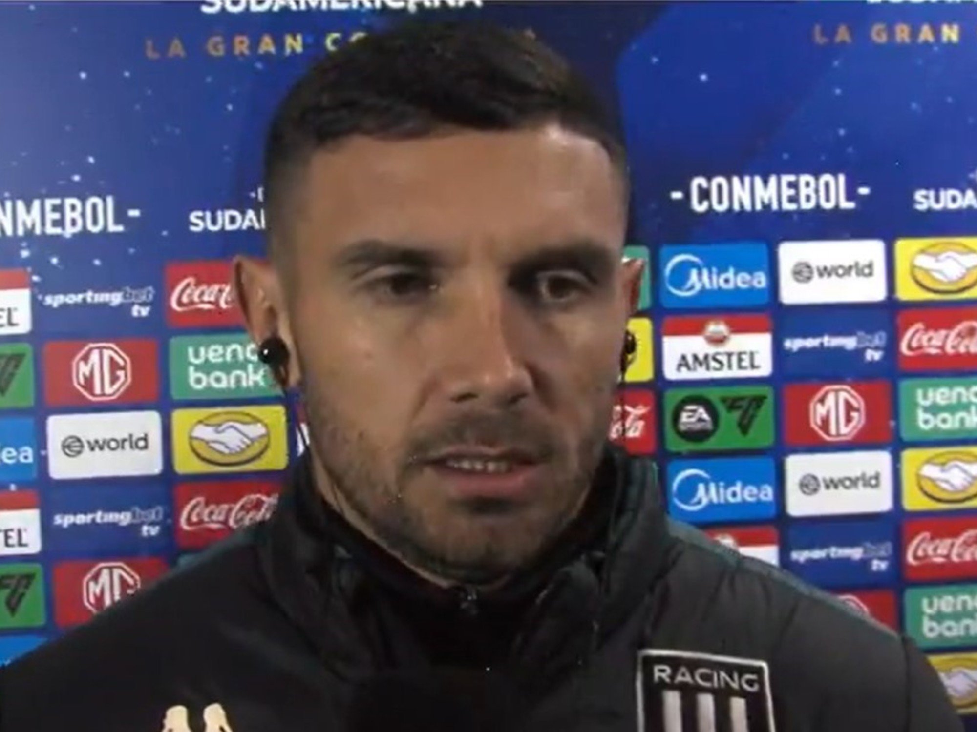 "Maravilla" Martínez habló por primera vez después del penal "picado" en el clásico de Racing vs Independiente: "No fue una falta de respeto"