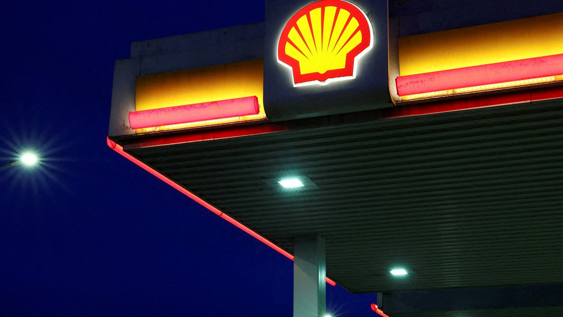 Se vendieron las estaciones de servicio de Shell en Argentina: las compró un grupo suizo ligado a José Luis Manzano