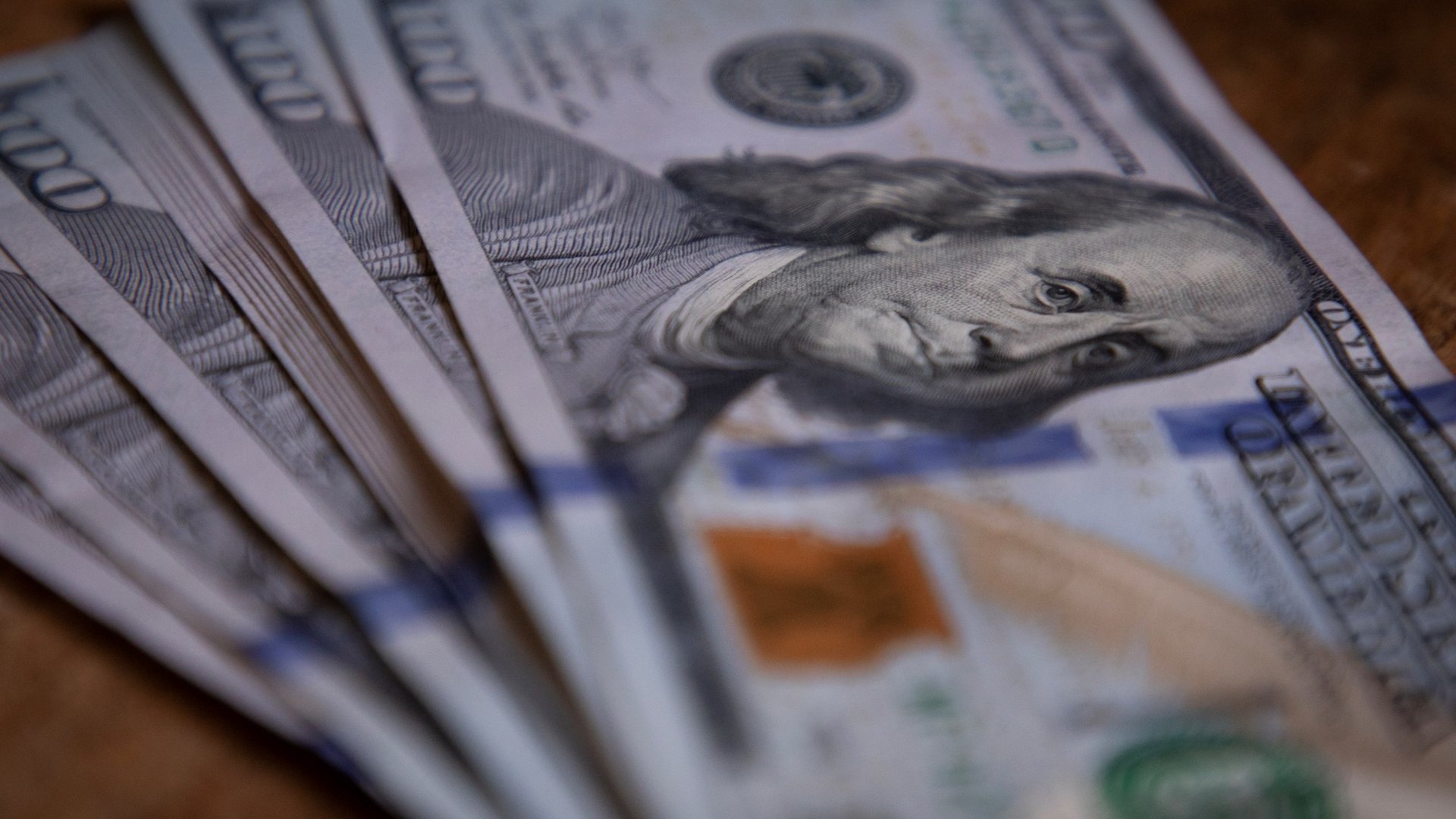 El dólar volvió a subir y llegó a $ 1.465, el nivel más alto en cuatro meses