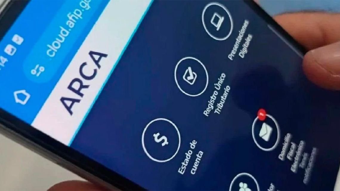 "Dólares del colchón": más de 80.000 contribuyentes ya adhirieron al Régimen Simplificado de Ganancias