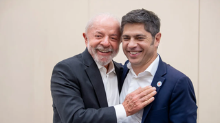 Axel Kicillof cargó contra Javier Milei por sus dichos sobre Lula da Silva: "Hace pasar vergüenza al país"