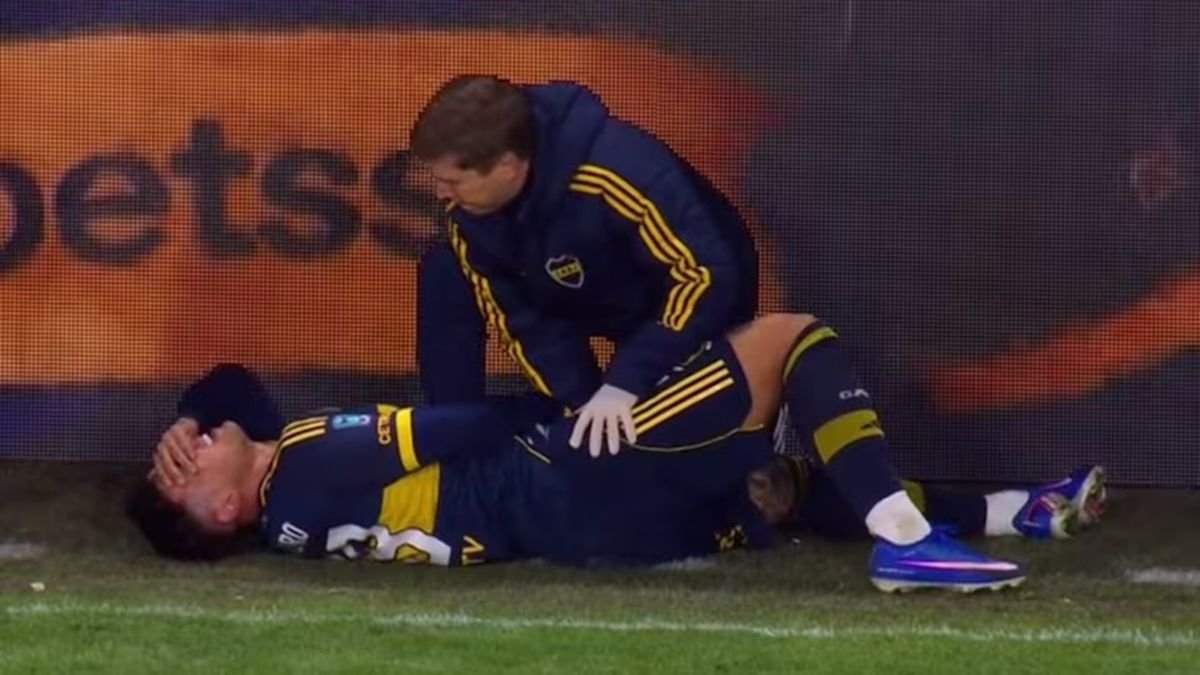 Preocupación en Boca: se confirmó la lesión de Adam Bareiro y estará ausente varias semanas