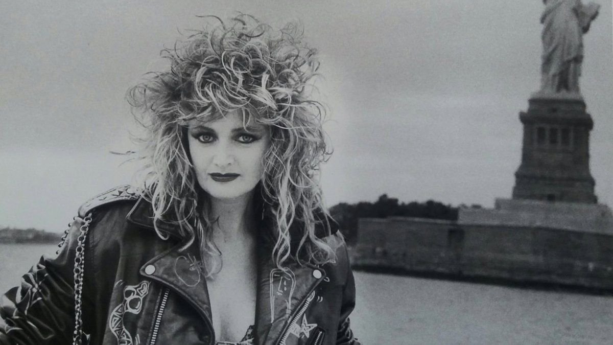 De cuánto es la fortuna de Bonnie Tyler y cómo es el presente del ícono de los 80