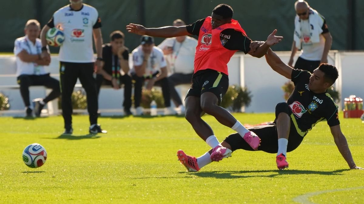La brutal patada de Casemiro a Endrick que generó temor en Brasil a días del Mundial 2026