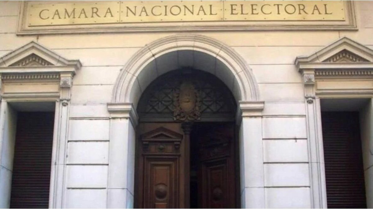 La Justicia electoral habilitó una prueba piloto para juntar firmas digitales en proyectos de ley