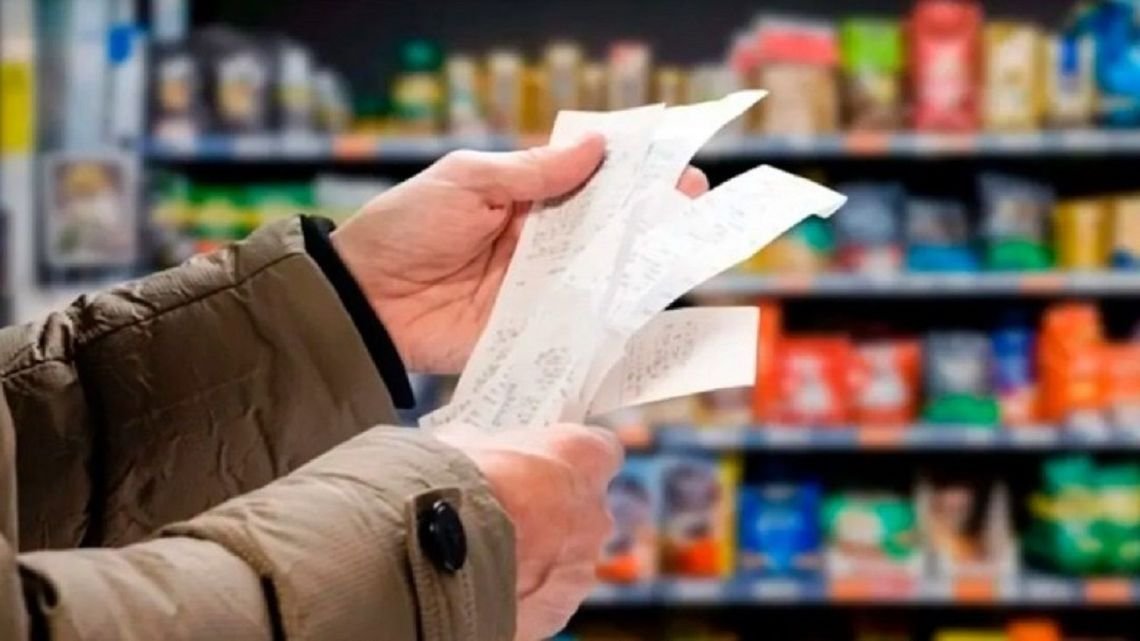 La otra cara de la economía con consumo en picada, sangría laboral y el insólito conflicto limítrofe por la minería