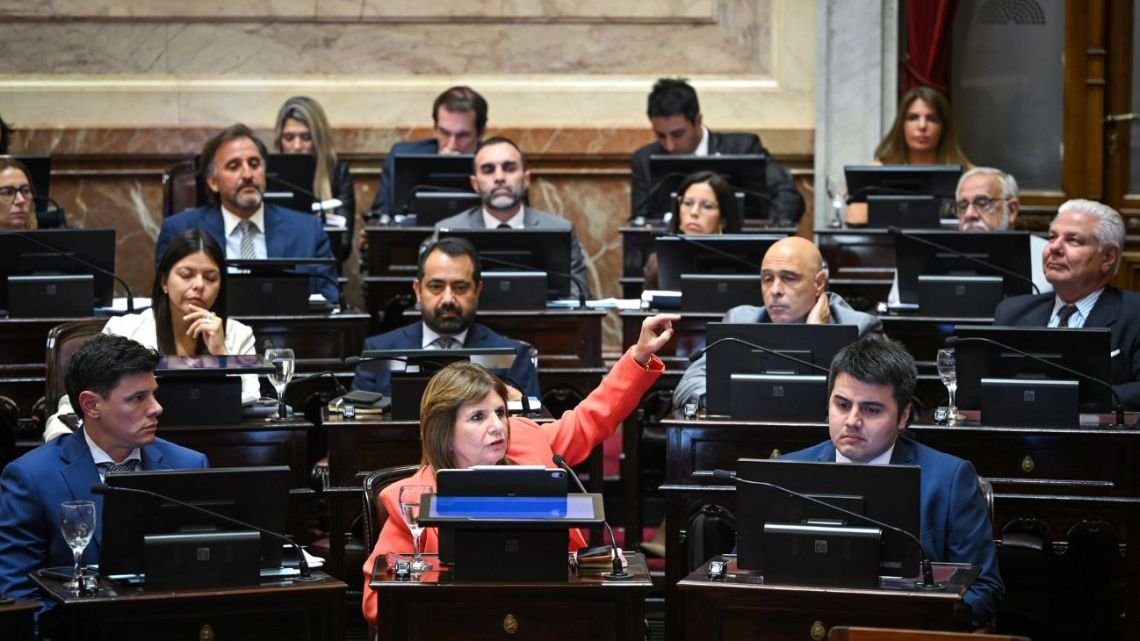 El shock de Patricia en el Congreso: entre la interna del oficialismo, el silencio de Villarruel y el desafío que espera en Diputados