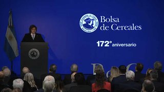 El presidente Milei anunció una baja de las retenciones al trigo y la cebada en junio y para la soja en enero de 2027