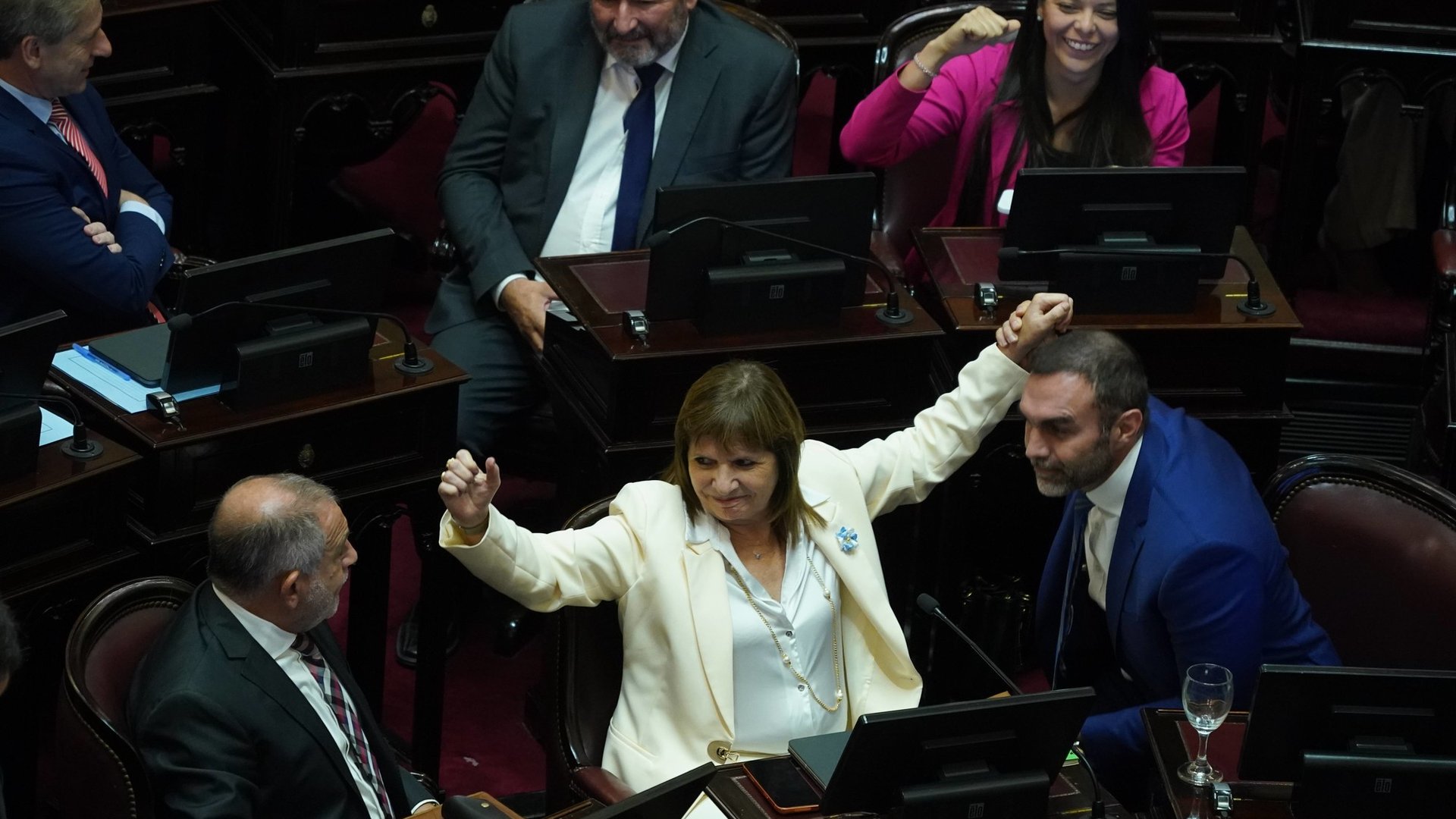 En medio de los tironeos con la oposición, el oficialismo busca avanzar con la designación de jueces propuestos por Milei