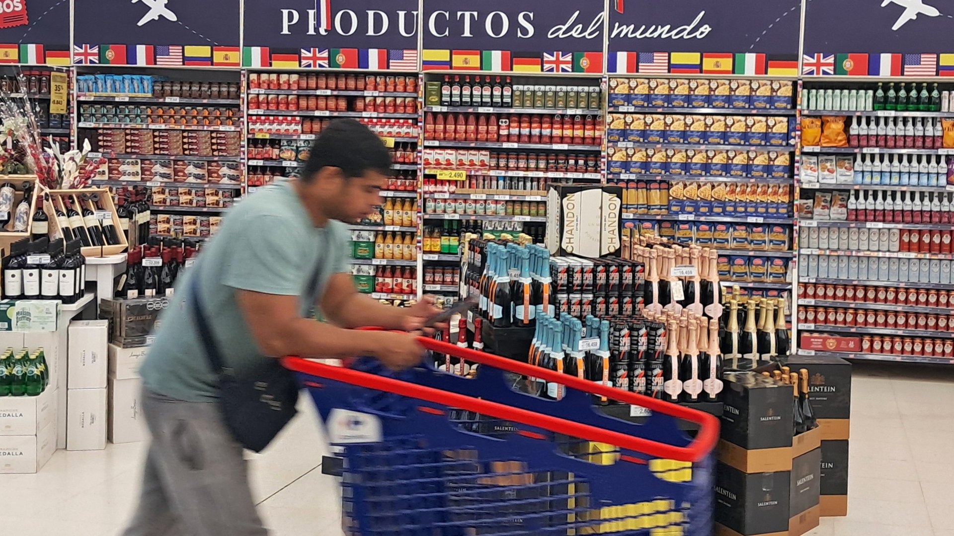 Los alimentos importados ya representan hasta el 10% de las ventas en los supermercados