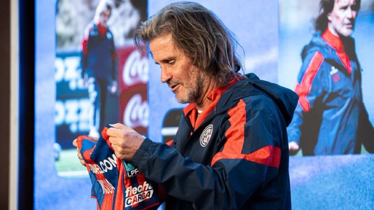 San Lorenzo presentó oficialmente a Ruben Insúa en conferencia: "Creo que el equipo va a estar a la altura"