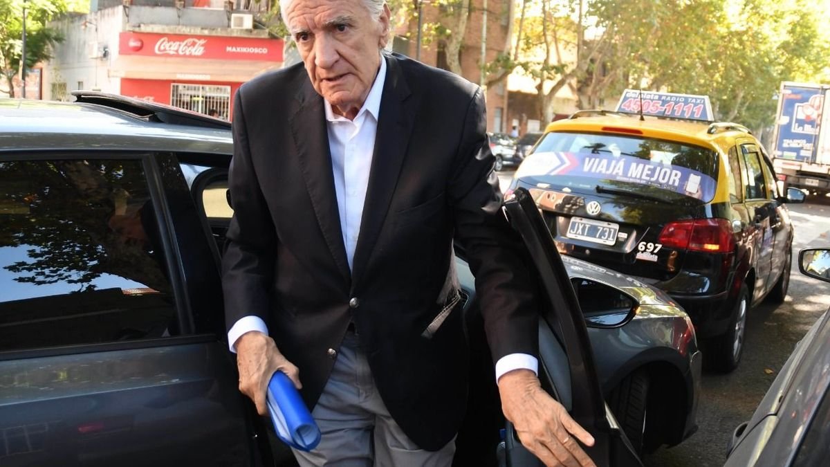 José Luis Gioja pidió unidad en el peronismo, defendió las PASO y reclamó la libertad de Cristina Kirchner
