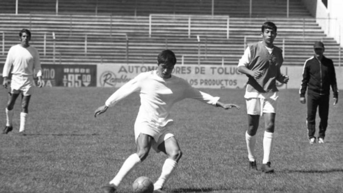 José Vantolrá: el extremo que disputó la Copa del Mundo con España y México