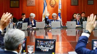 Advierten que 12 de 67 candidatos a jueces que el Gobierno mandó al Senado "saltaron" las órdenes de mérito