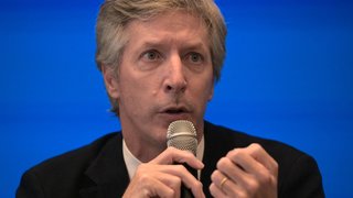 Una misión del Central se reunió con el banco de Basilea y mañana se ve con fondos en Londres