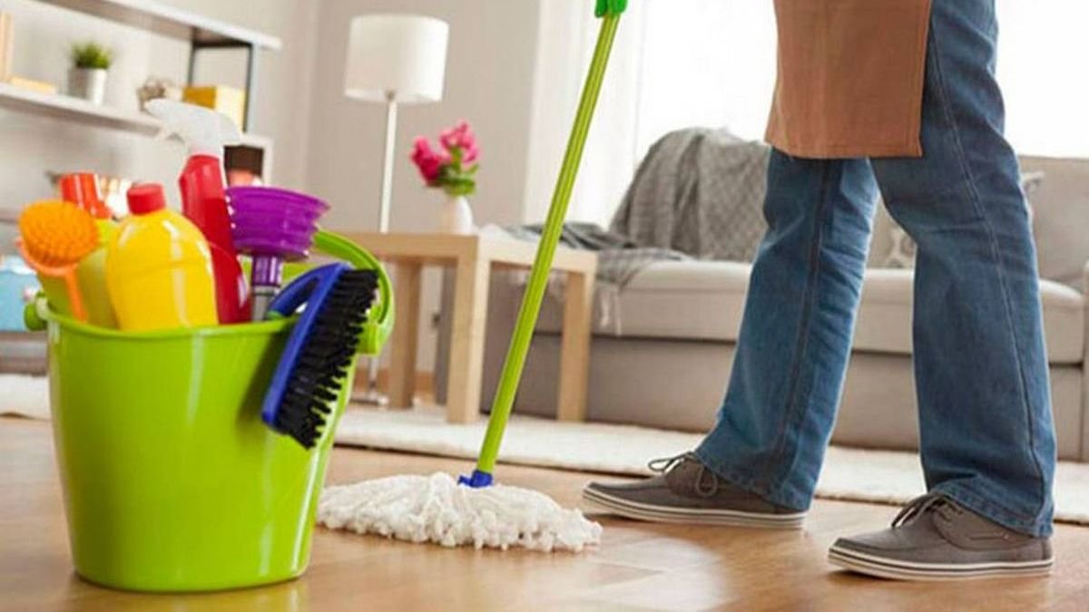 El efecto en el bienestar emocional que tiene la limpieza de la casa, según la psicología