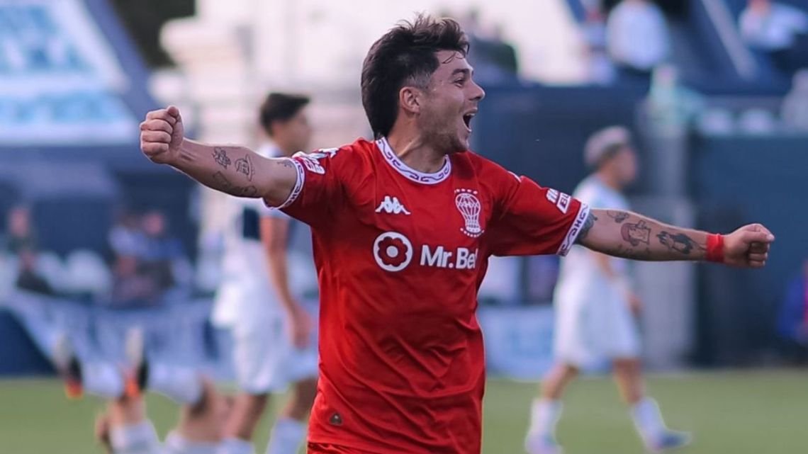 Lucas Blondel, la cereza del postre de Diego Martínez: el ex Boca llegó a Huracán y la lleva dos goles