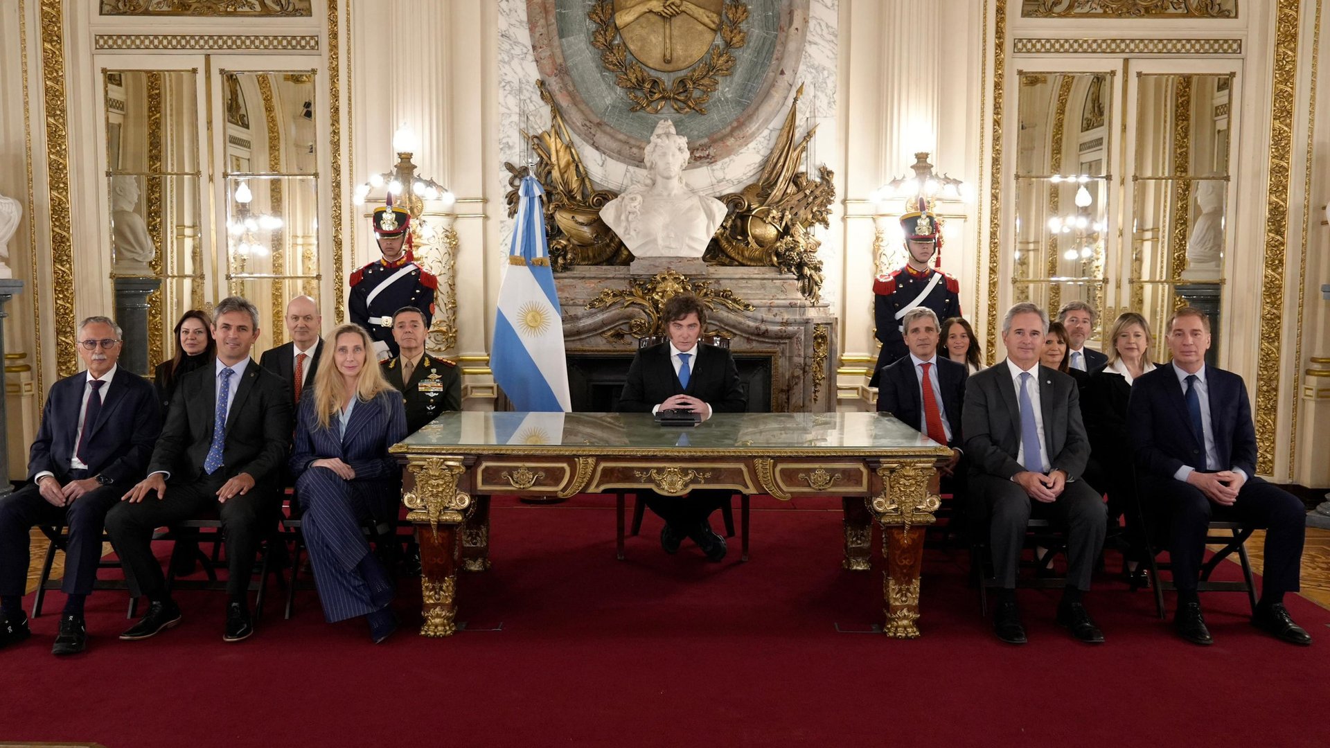 Las 9 frases más fuertes de Javier Milei durante su discurso en cadena nacional por la causa Malvinas