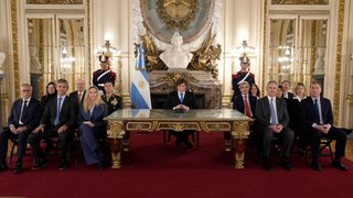 Las 9 frases más fuertes de Javier Milei durante su discurso en cadena nacional por la causa Malvinas