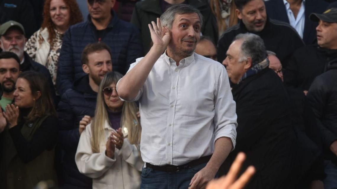 Máximo Kirchner alertó en el Parque Lezama: "No sea cosa que lleguemos otra vez al gobierno y terminemos con un presidente peor que el actual"