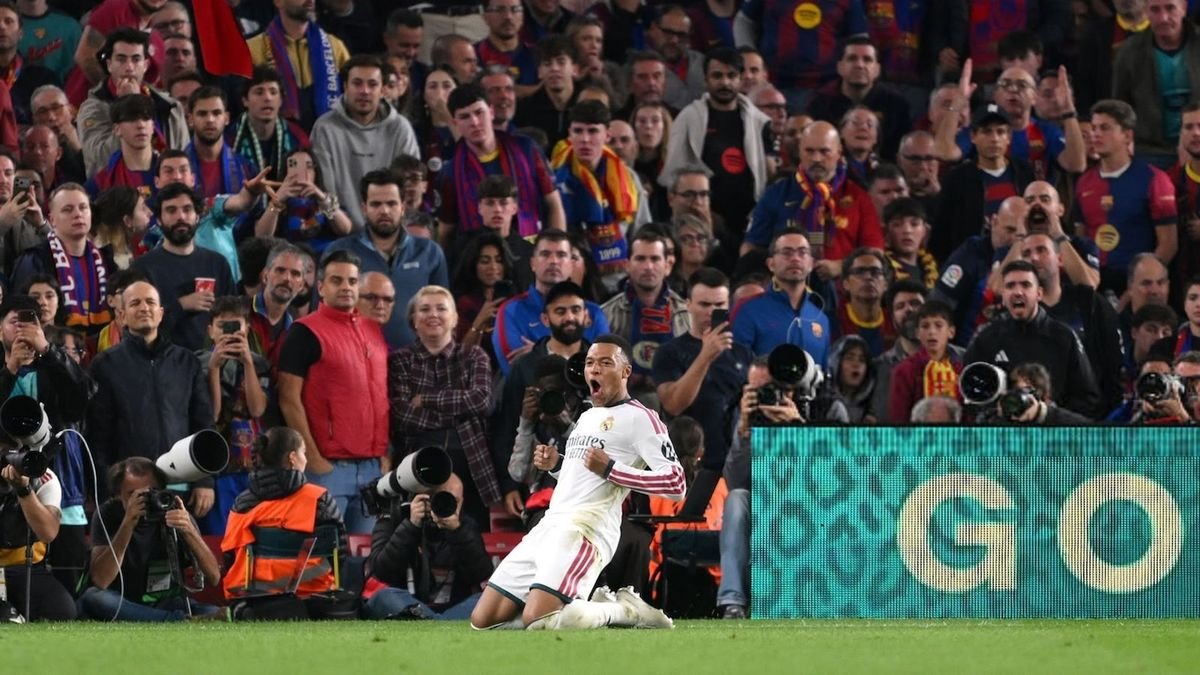 De la mano de Mbappé, el Real Madrid le ganó el clásico al Barcelona en el Camp Nou