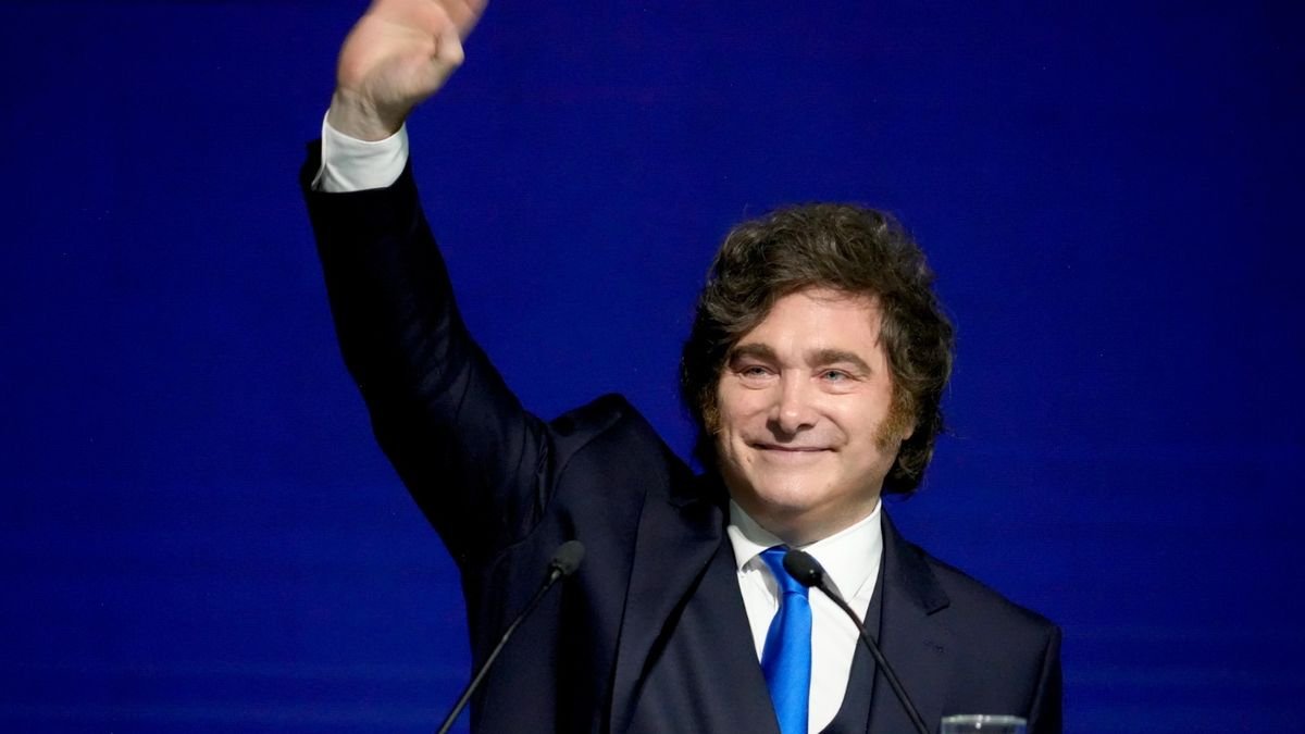 El Wall Street Journal advierte riesgos para la reelección de Javier Milei por la crisis social y política