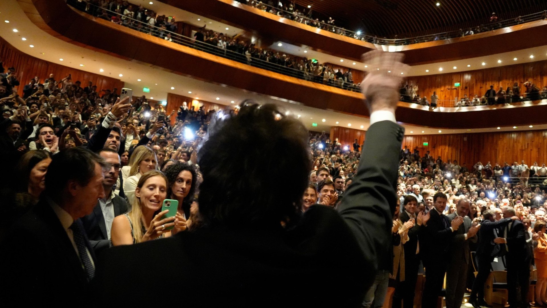 Milei en el Palacio Libertad: "Keynes sirvió para que políticos corruptos y mesiánicos le arruinen la vida a la gente"