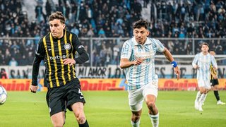 Cuanto cuesta la polémica nueva camiseta alternativa de Racing Club