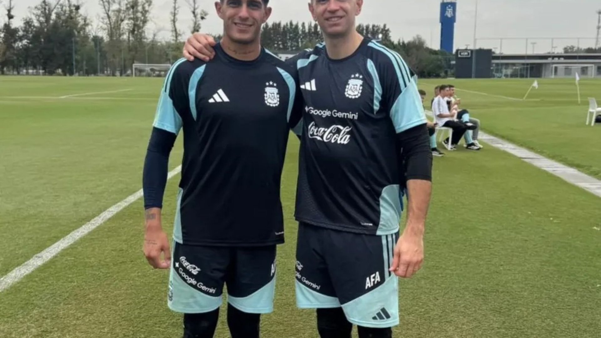 Como en 2022: la historia de otro sparring de 18 años que es promesa en Tigre y entrena con Dibu Martínez