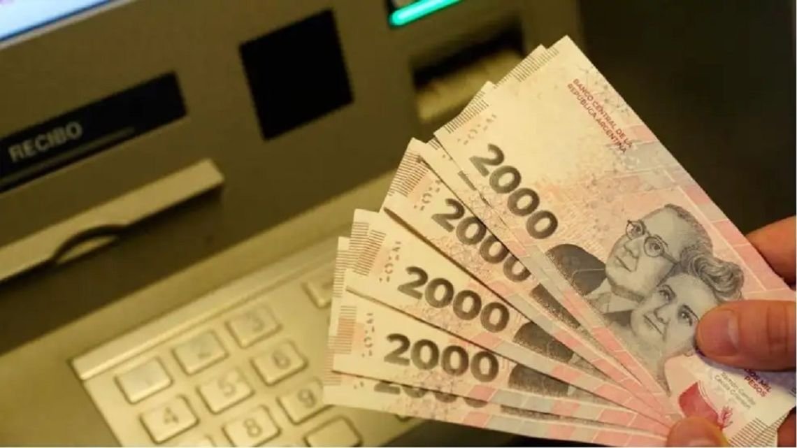 La inflación de los trabajadores desaceleró en abril y marcó 2,4%