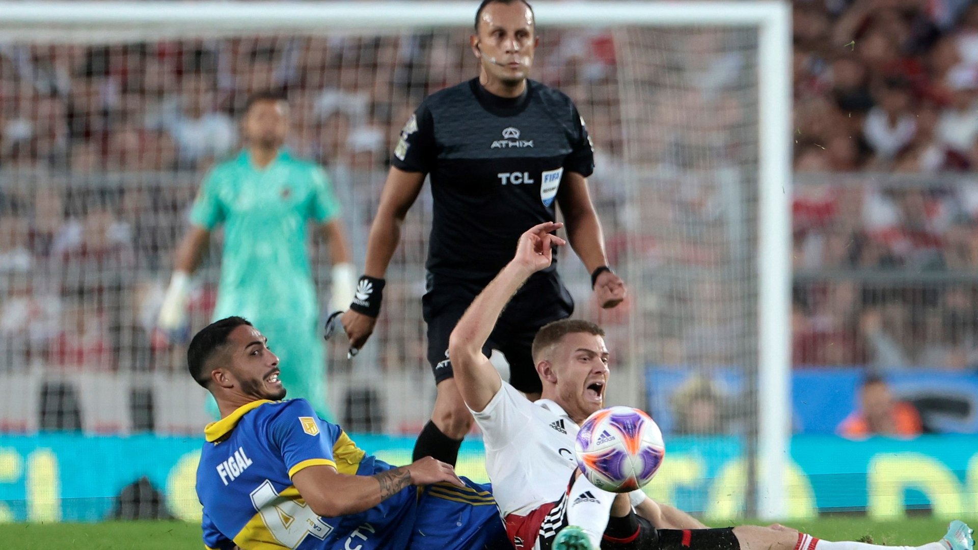 Darío Herrera, el árbitro del Gas Pimienta y la batalla del Monumental, otra vez dirigirá el Superclásico de la Liga Profesional