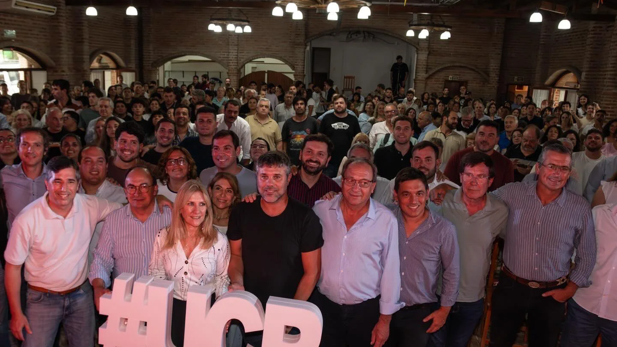 Interna en radicalismo bonaerense: Lousteau, cada vez más lejos de ser un referente para la UCR