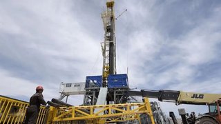 YPF anunció una inversión histórica de 25.000 millones de dólares para potenciar Vaca Muerta