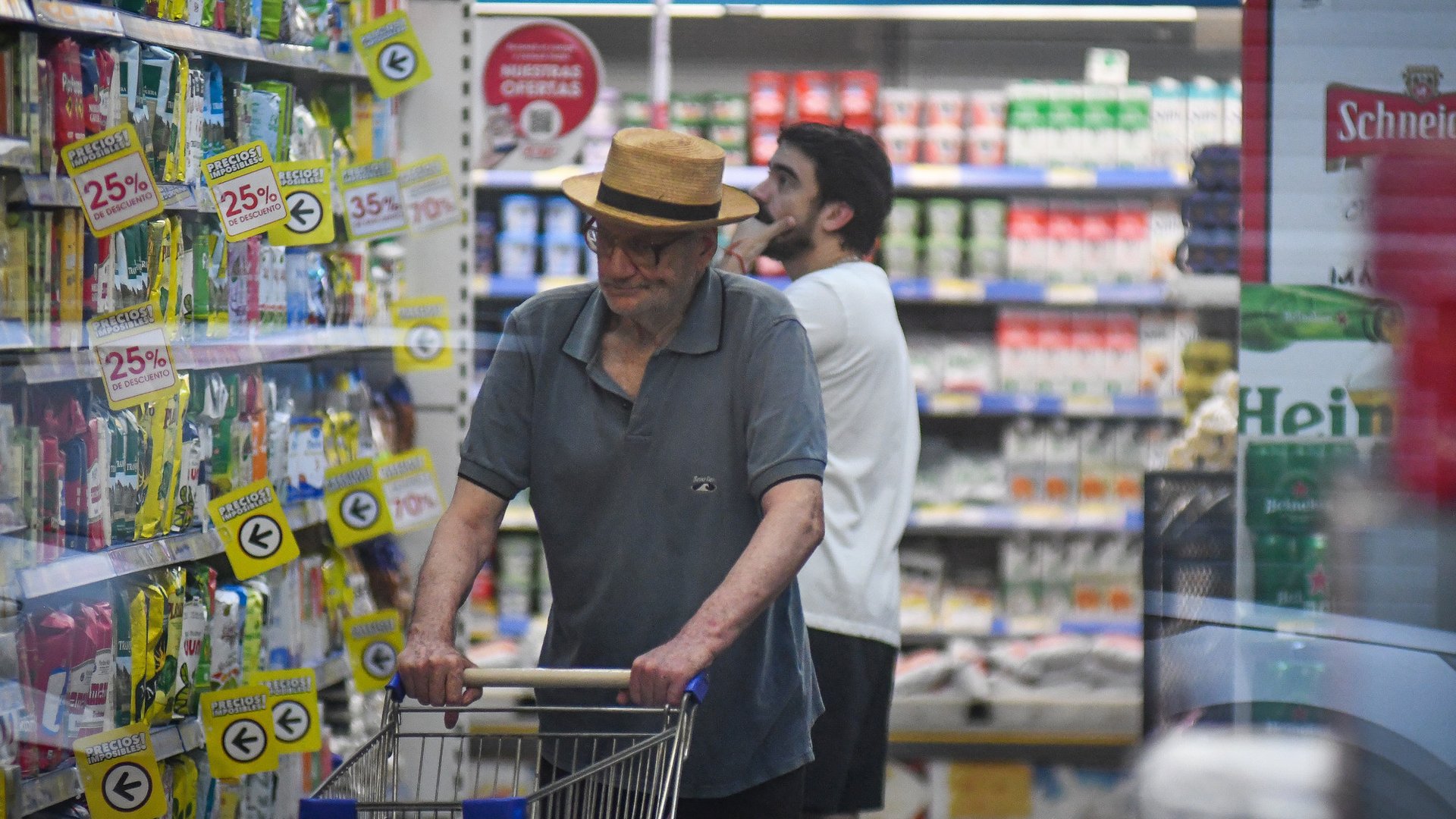 ¿Se viene el rebote?: para los privados hubo un repunte del 1,5% en el consumo masivo en marzo