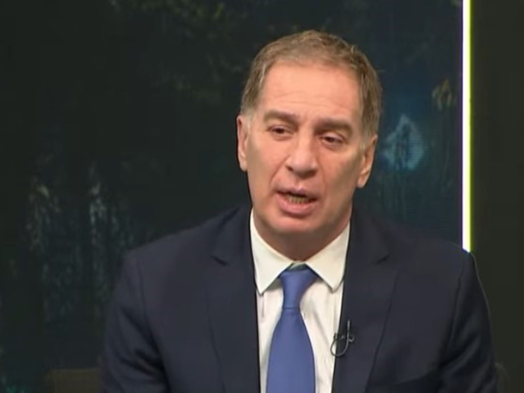 Santilli sigue con su plan para ir por la Provincia mientras crece la presión del karinismo para que se afilie a LLA